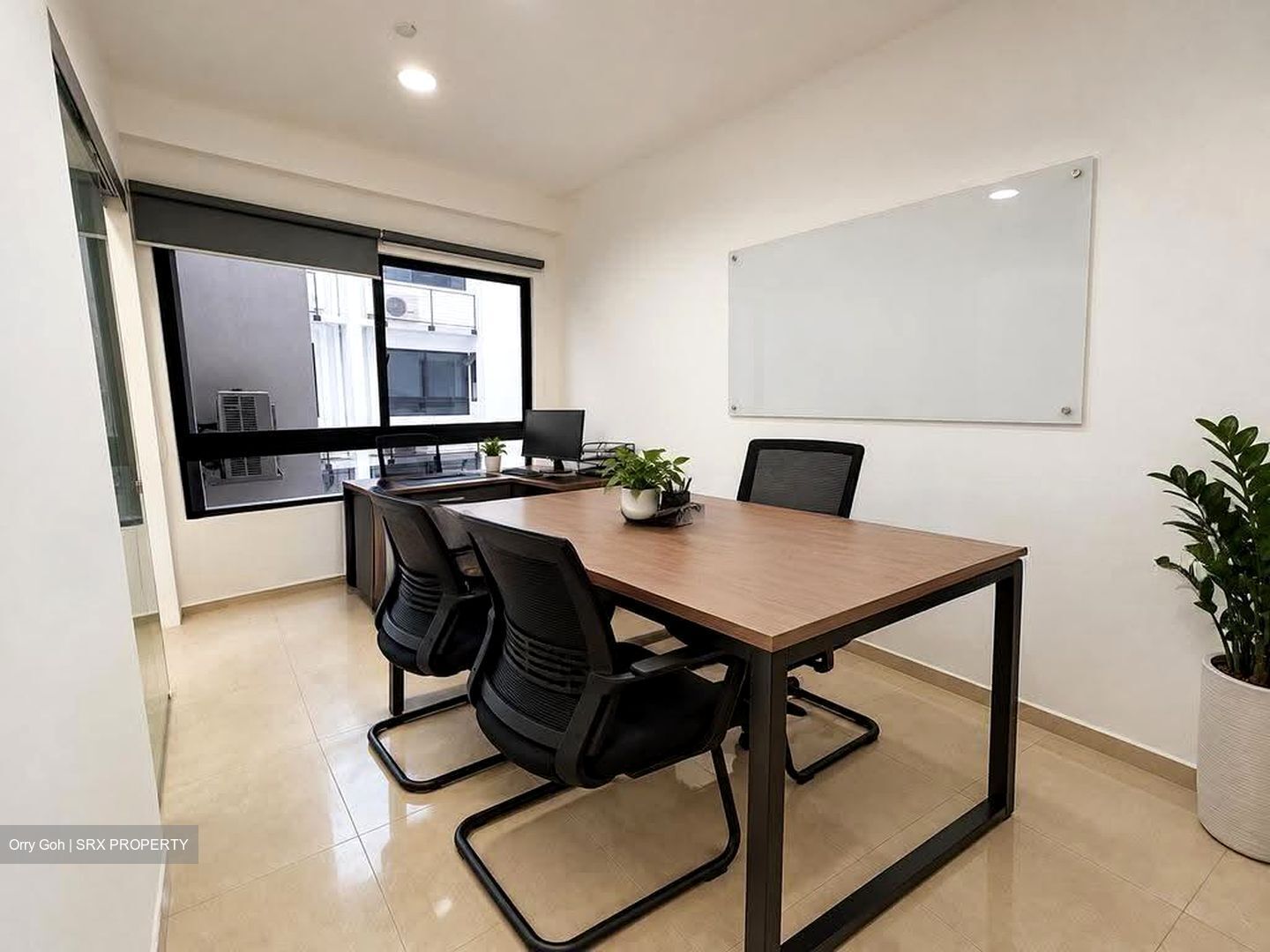 Joo Chiat Road (D15), Office #632378101